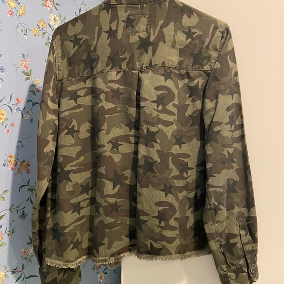 Rails Camouflage button up shirt - Picture 2 of 2